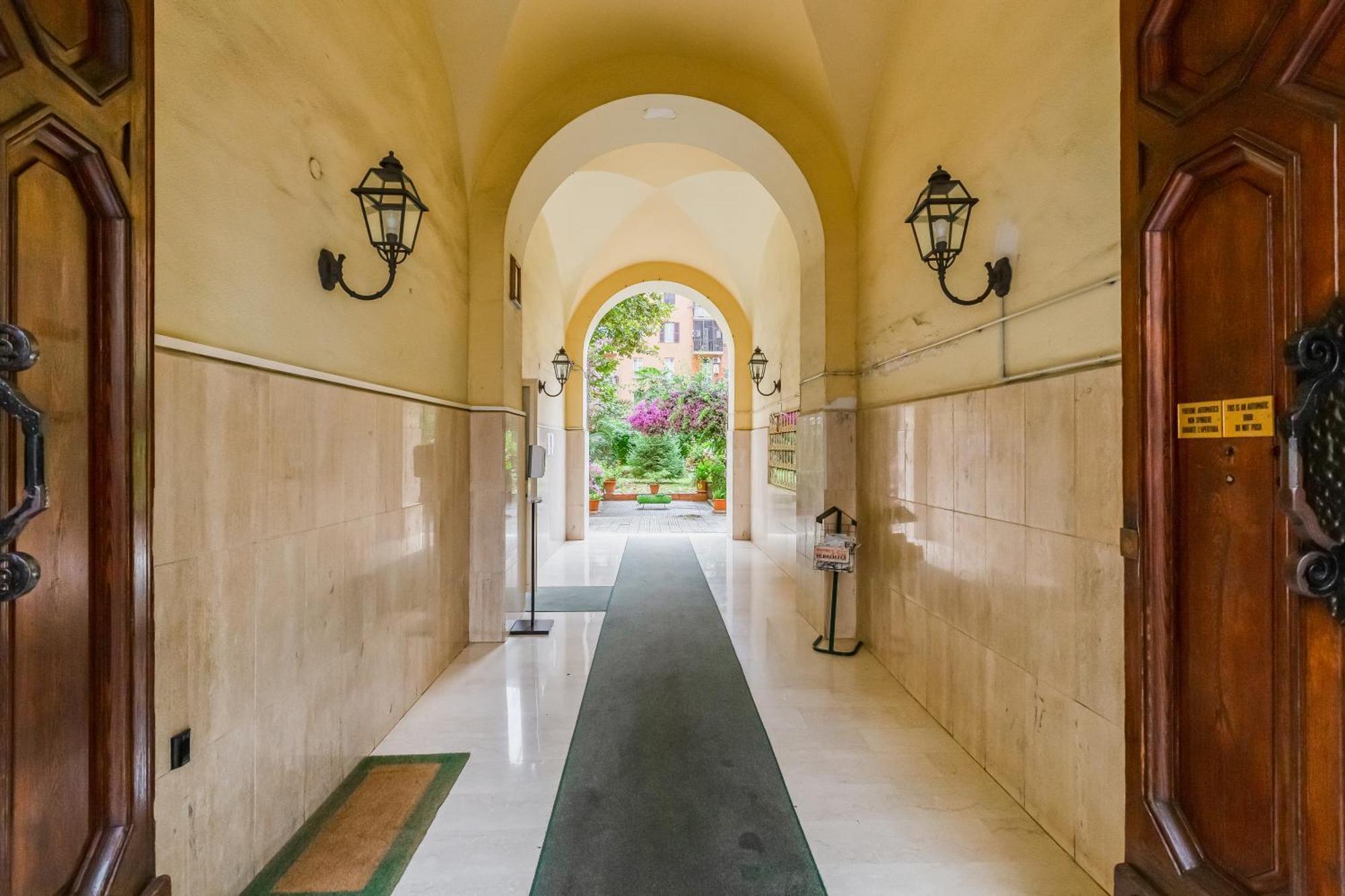 Apartment Bdc - Fancy 2-bdr @vatican Rome