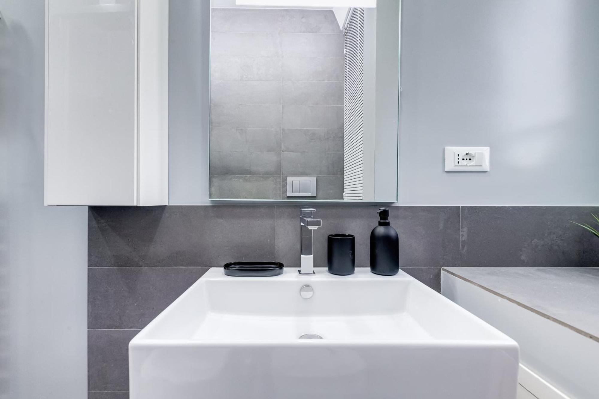 Apartment Bdc - Fancy 2-bdr @vatican Rome